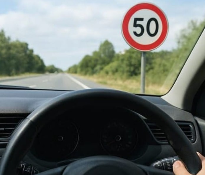 Intelligent traffic sign recognition logo