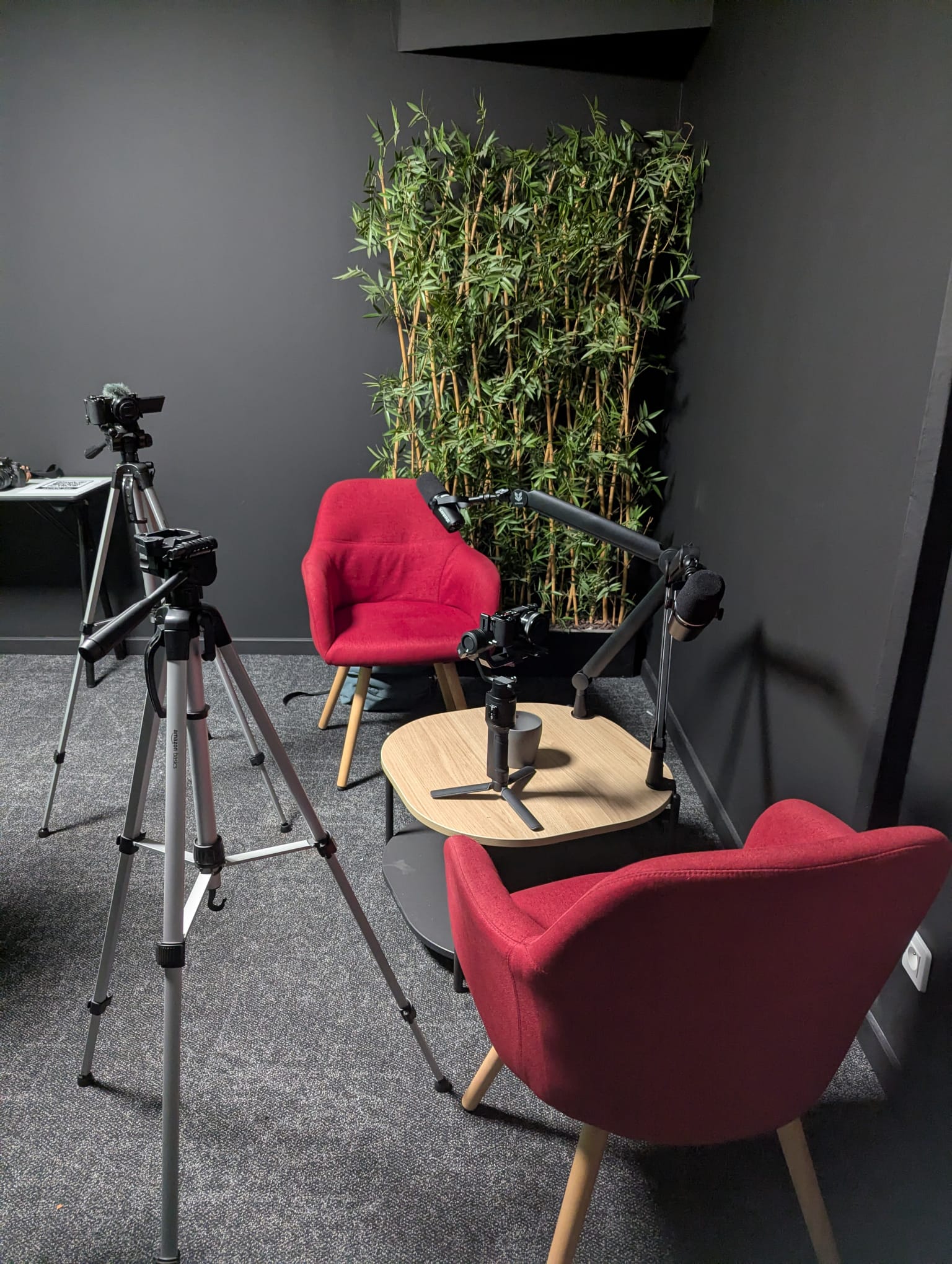 Podcast Studio (WIP) logo